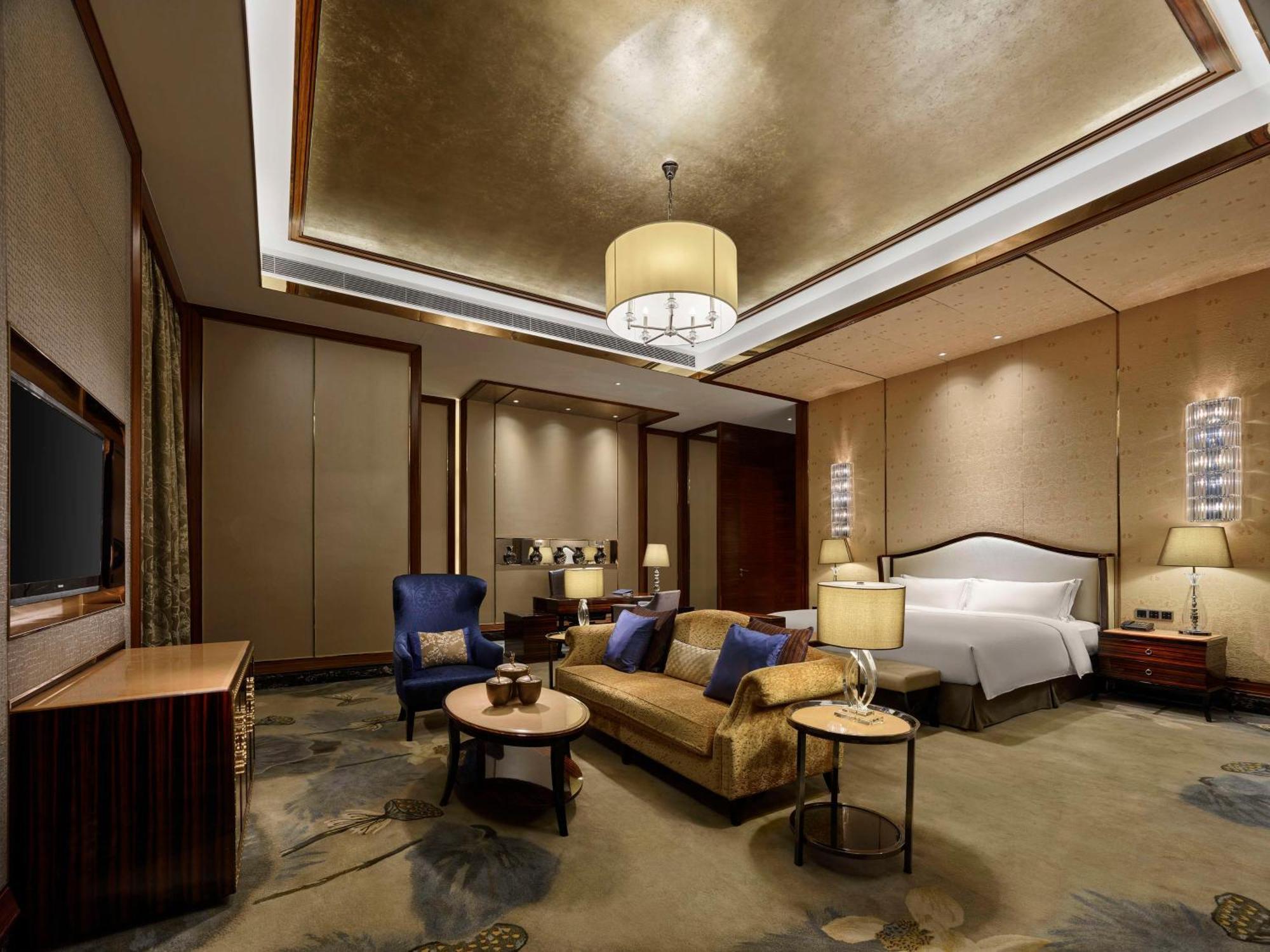 Hilton Zhongshan Downtown Extérieur photo