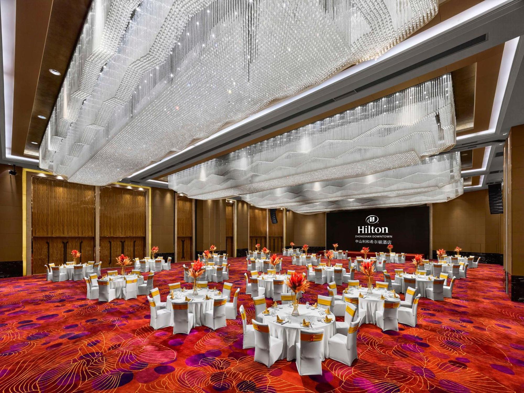 Hilton Zhongshan Downtown Extérieur photo